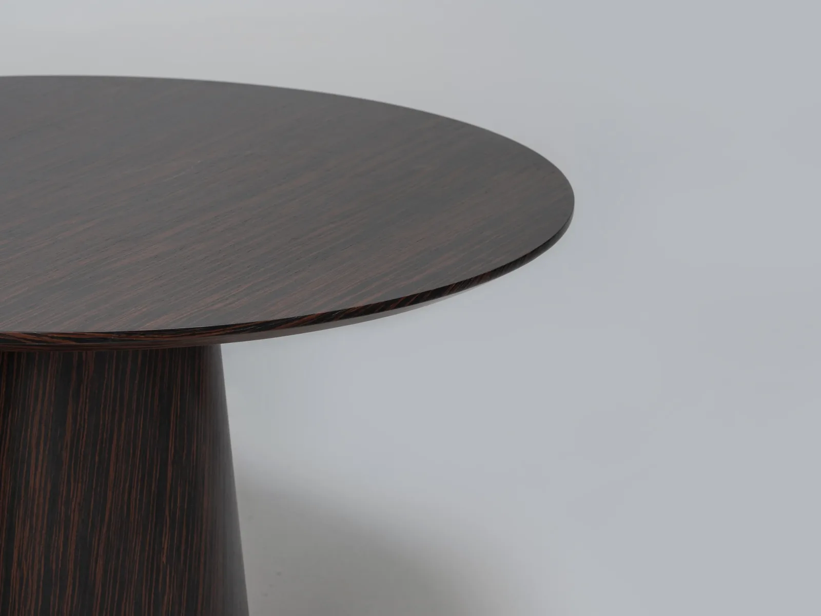 Mesa de Jantar Ewan