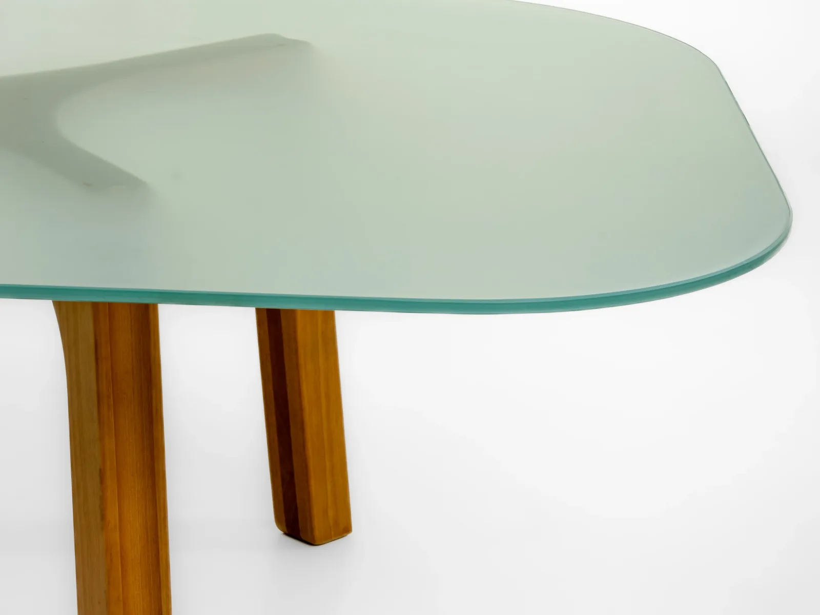 Mesa de Jantar Raiz